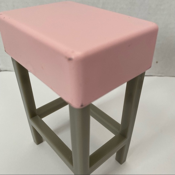 Our Generation OG Sweet Stops Ice Cream Truck Replacement Pink Chairs Stools - Picture 5 of 8